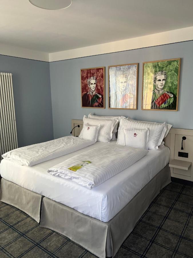 Hotel Koenig Ludwig II Гархинг-бай-Мюнхен Экстерьер фото